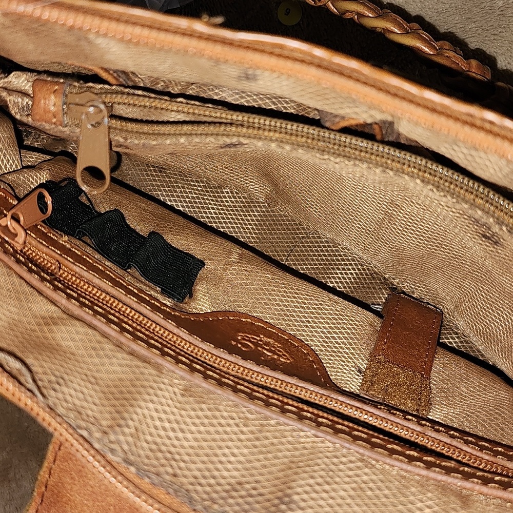 Purse - Picture 9 of 16